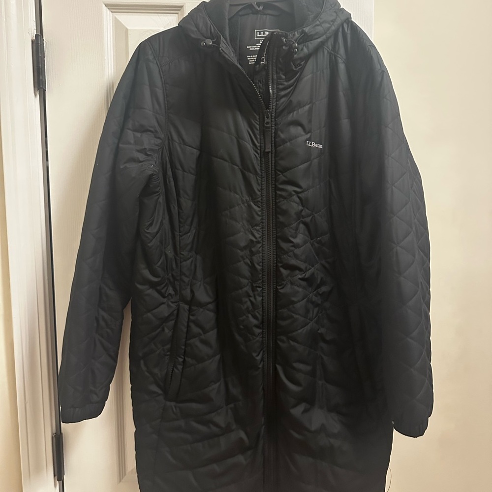 LL Bean Women’s Mountain Classic Puffer Coat